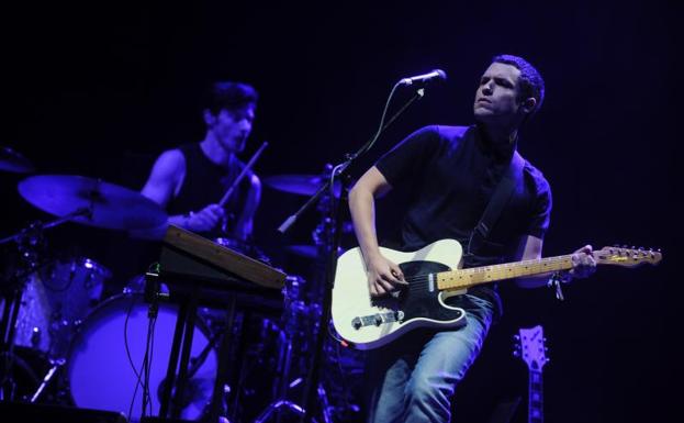 Unclose, la banda pequeña que toca en un grande