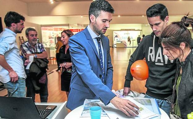 El Salón Inmobiliario de Álava continúa hoy en el Artium con su segunda jornada