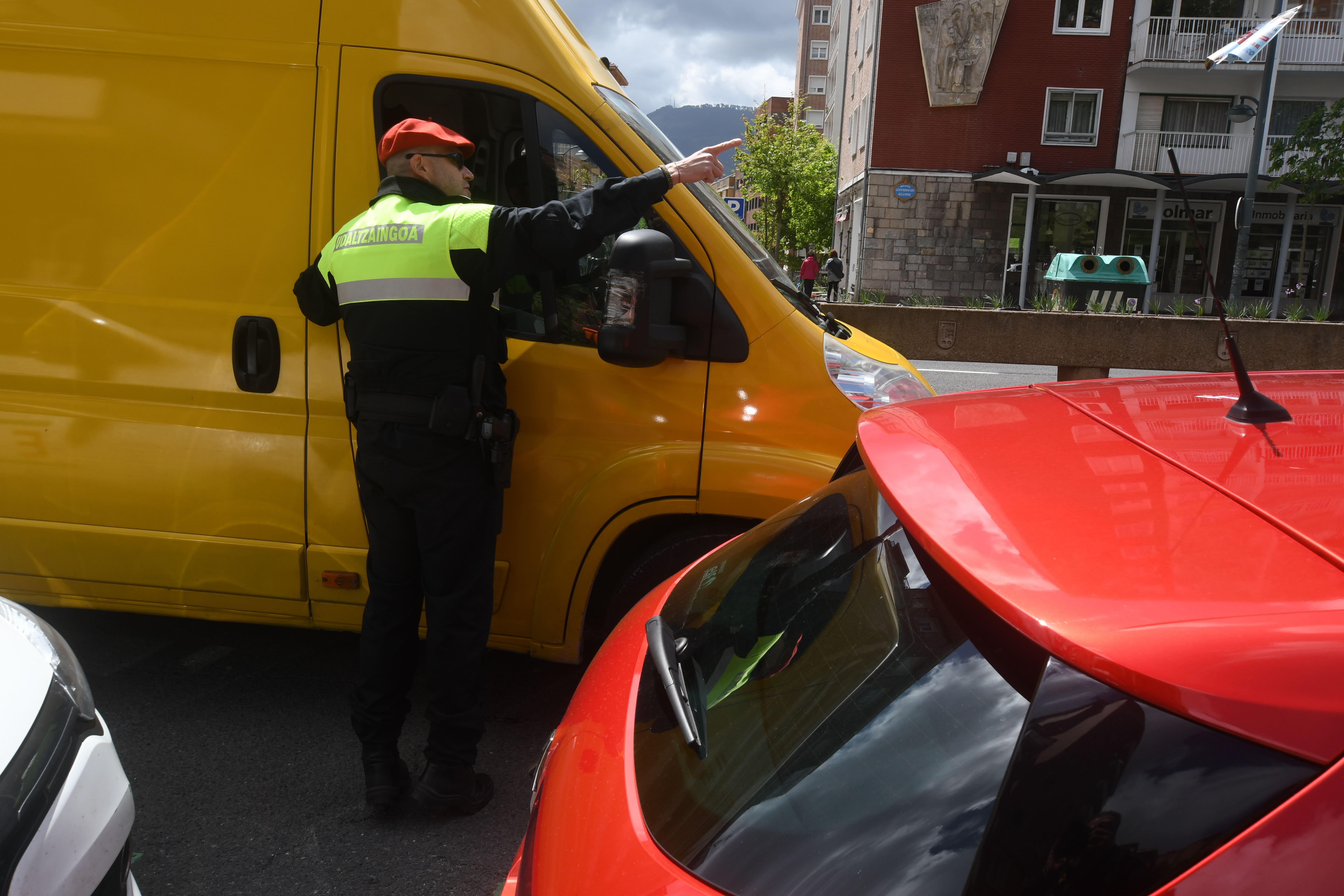 La Policía local de Bilbao inicia mañana una campaña de control de velocidad