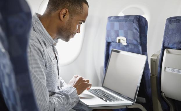 ¿Cómo puede haber Wi-Fi en un avión?
