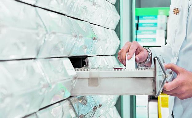 Abusar del ibuprofeno aumenta los riesgos cardiovasculares, advierten las farmacias