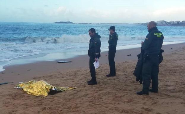 El mar se cobra la vida de al menos 17 inmigrantes en un solo día en las costas de Melilla y Cádiz