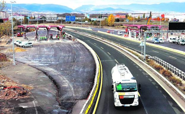 Fomento ratifica la gratuidad de la autopista entre Álava y Burgos desde diciembre