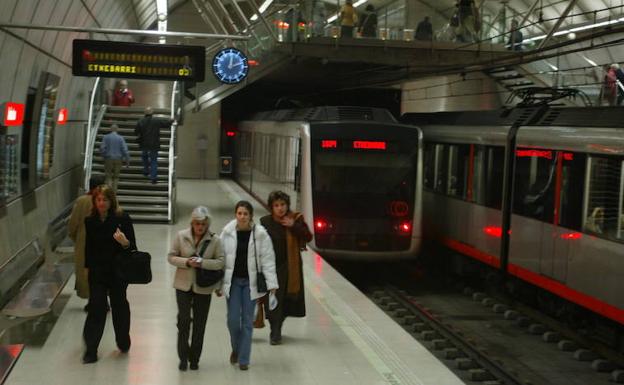 Los vecinos de Rekalde e Irala anuncian movilizaciones por el parón en la ampliación del metro