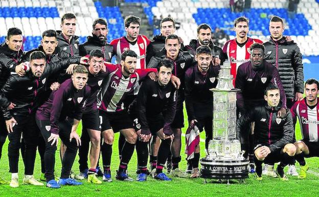 Un gran trofeo que no dice nada