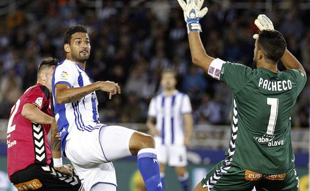 El Alavés cerrará el año ante la Real el viernes 21 de diciembre en plena feria de Santo Tomás