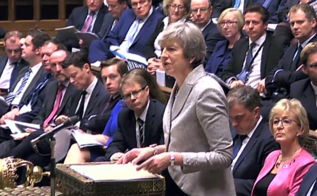 May advierte a España de que protegerá «la soberanía británica» de Gibraltar pese al 'Brexit'