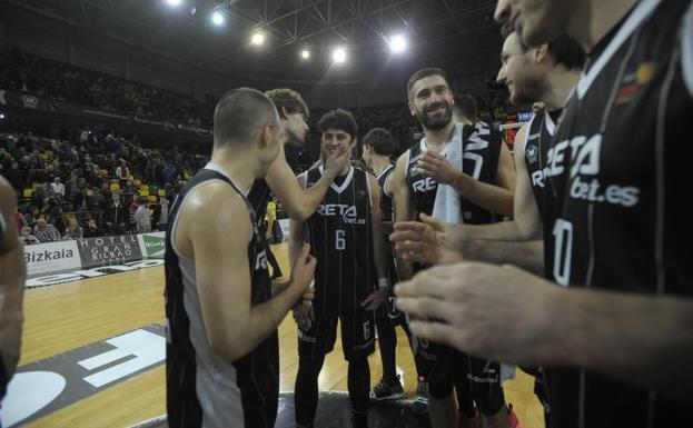 Vuelven los triples a Miribilla