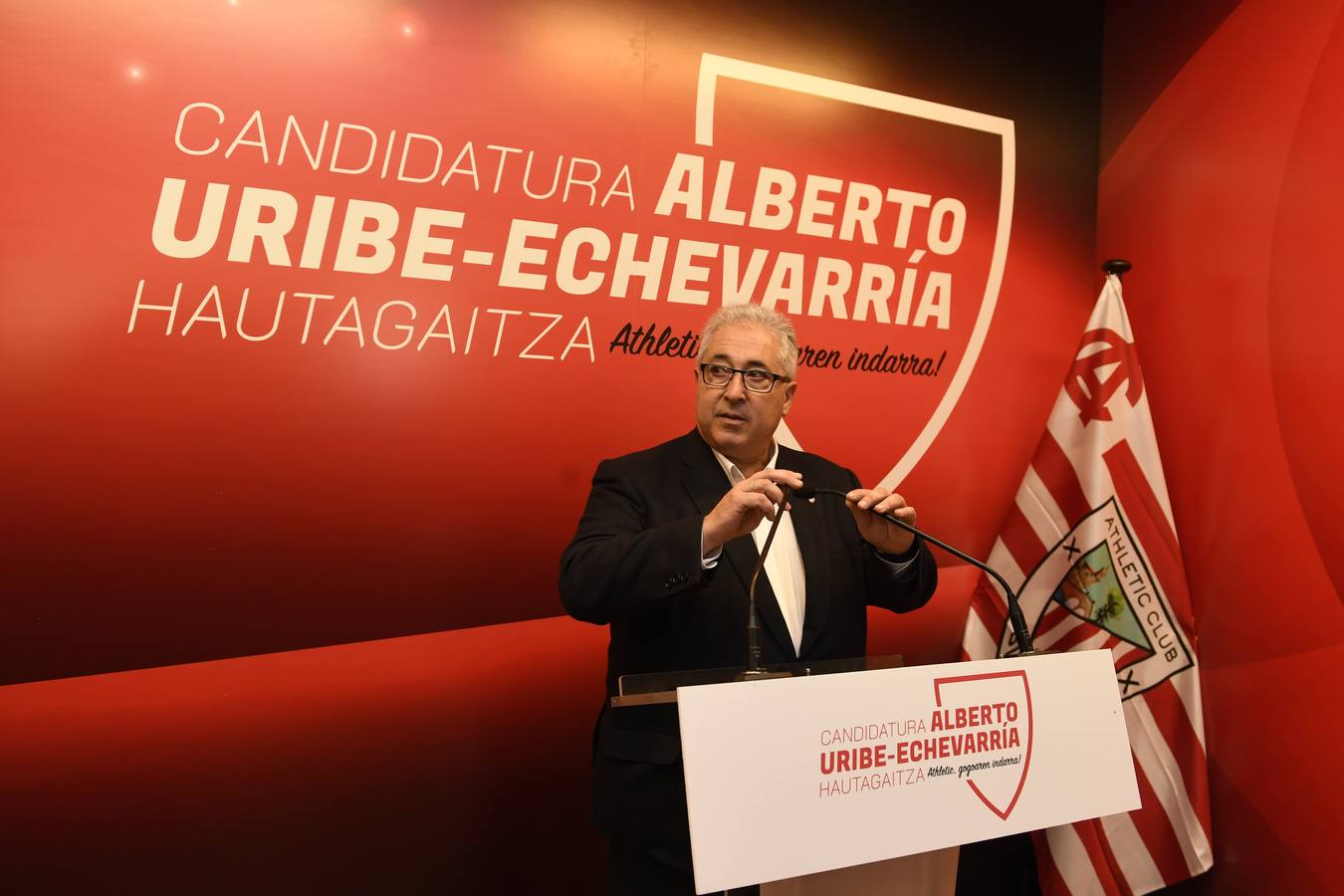 Alberto Uribe-Echevarría presenta su sede electoral