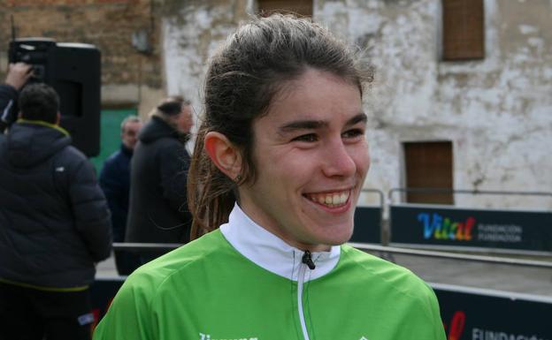 Yaiza Cristóbal toma partido para promocionar el atletismo entre las más jóvenes