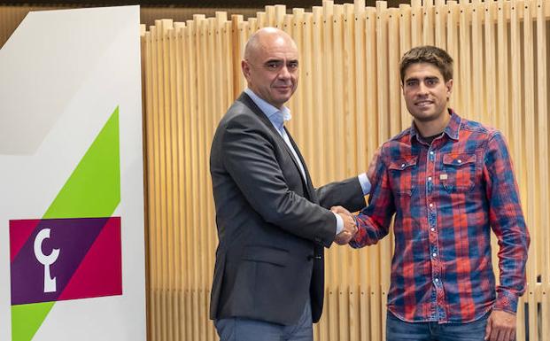 Laboral Kutxa apoya a la Fundación Euskadi para impulsar el ciclismo de base