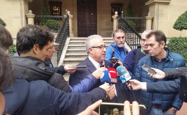 Uribe-Echevarría: «Voy a trabajar por unir a la masa social y poner al Athletic en lo más alto»