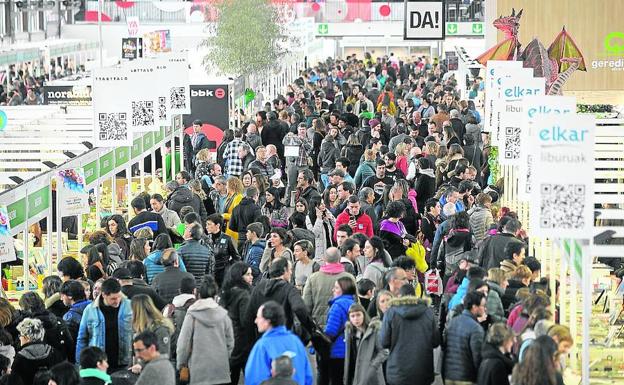 Gerediaga clausura una Azoka «redonda»