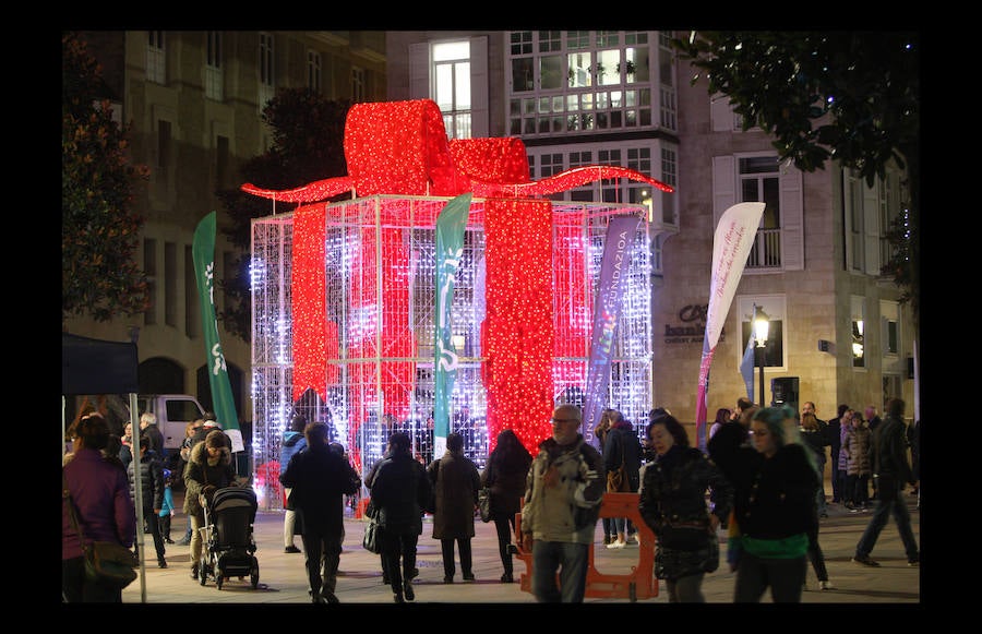 Veinte años de luces navideñas en Vitoria