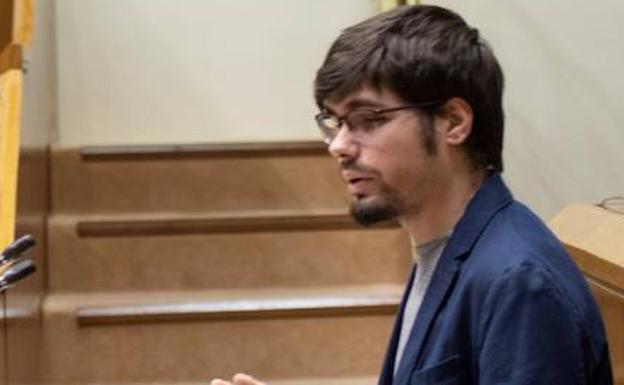 La dirección de Podemos Euskadi se enfrenta a Iglesias por las primarias