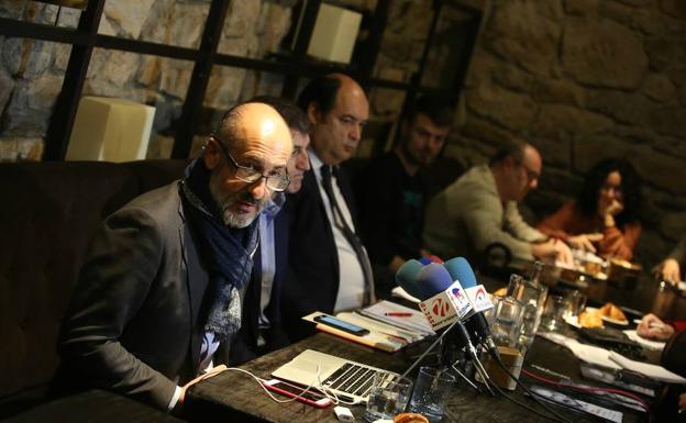 Elizegi asegura que el socio estará más tranquilo con una junta que arriesga su dinero