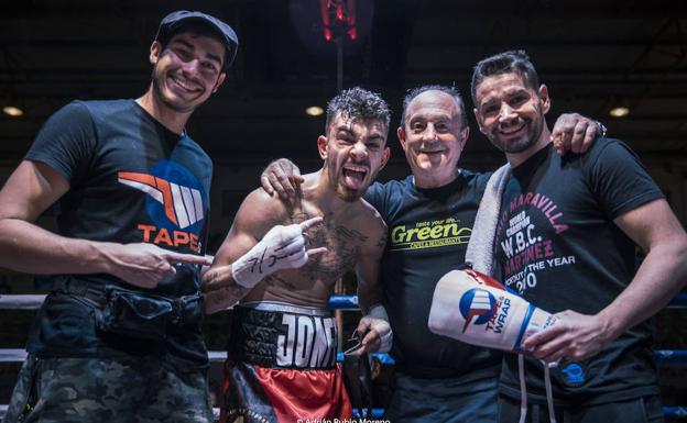 Jonfer recupera la sonrisa y la pegada en Ponferrada