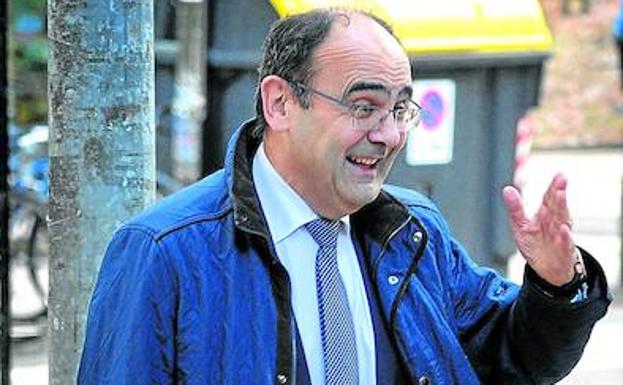 El juez del 'caso De Miguel' desea «lo mejor» a los acusados al dejar el proceso visto para sentencia