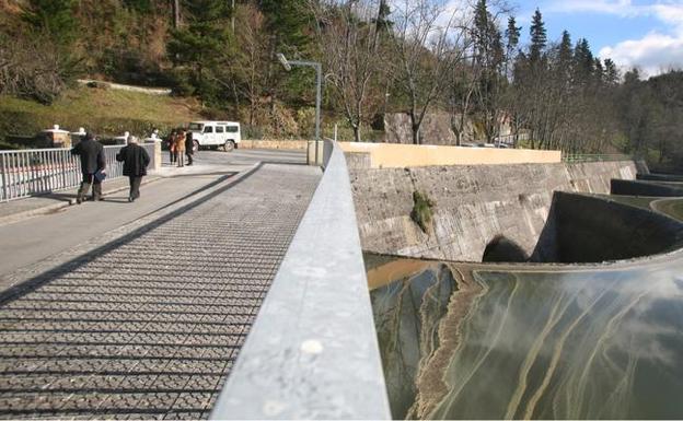 El Consorcio de Aguas retomará tras el próximo verano las obras para reforzar el abastecimiento de Las Encartaciones