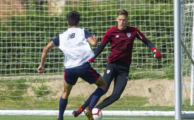 El Mónaco se une al interés de la Real Sociedad por el portero Remiro