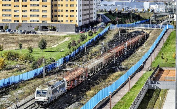 El ministro Ábalos visitará Vitoria para presentar el proyecto de soterramiento del tren