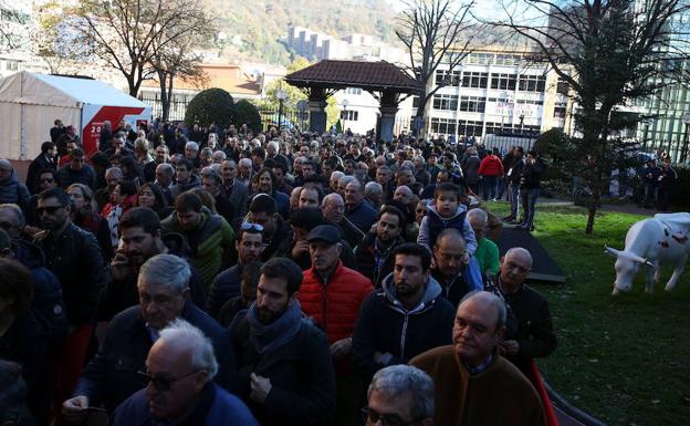 El placer de hacer cola