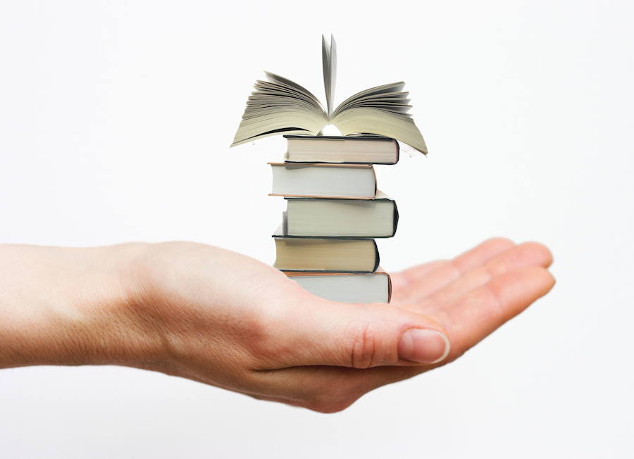 Hiru liburu lasai irakurtzeko