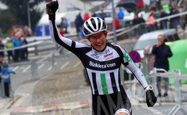 Olatz Odriozola, campeona de Euskadi de ciclocross