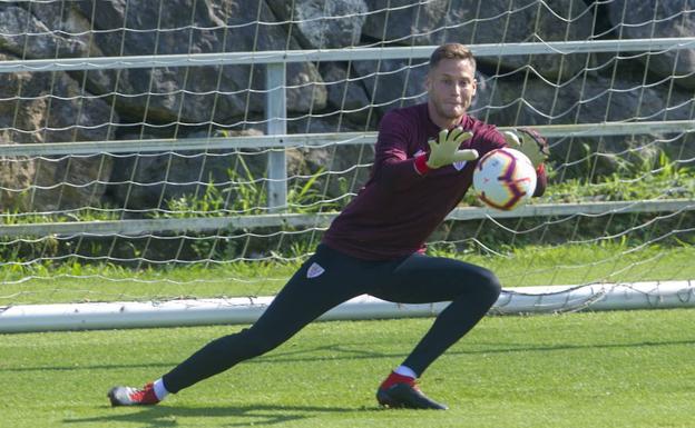 El Athletic y Remiro se citan para volver a negociar