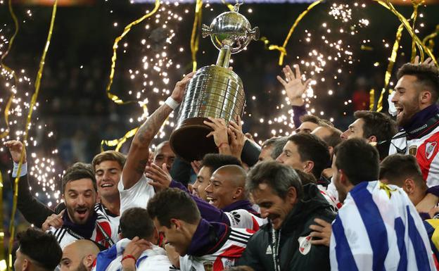 Vergüenza, despojo y festejo de River ante Boca en la superfinal de la Libertadores