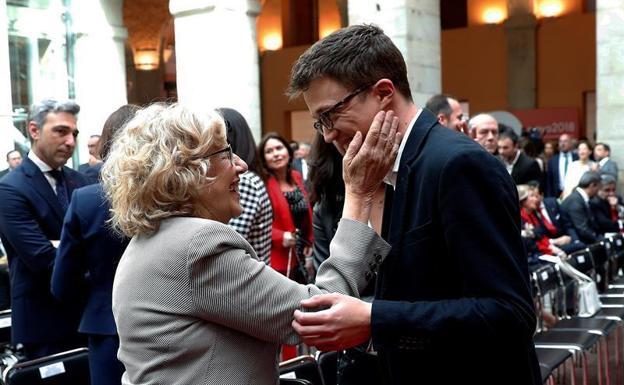 La alianza de Errejón con Carmena rompe Podemos y lo coloca al borde de la expulsión