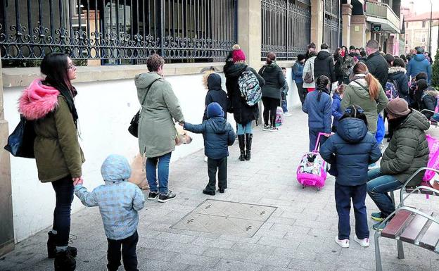 Segunda jornada de la huelga más larga de la red concertada con la negociación en punto muerto