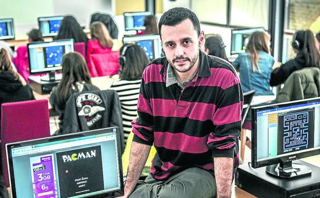 «Los videojuegos enseñan gracias a la inmersión»