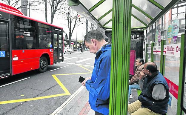 La asamblea refrenda el preacuerdo y pone fin al conflicto de Bilbobus