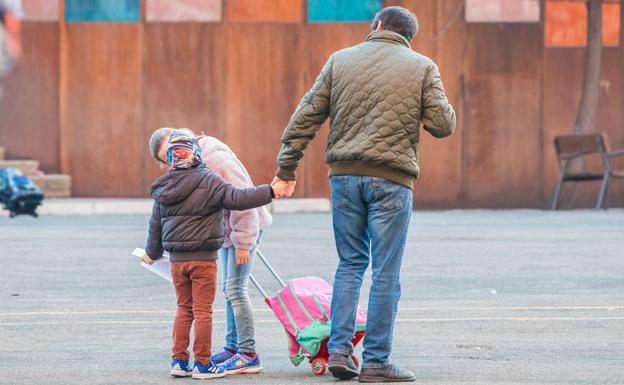 Las familias responden a los sindicatos de la concertada: «No estamos en escenarios de lucha obrera»