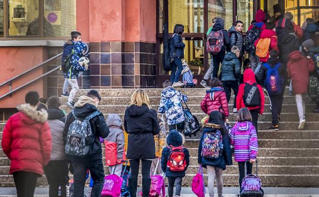 Las familias de Vitoria recibirán información de la campaña de matriculación escolar en los centros cívicos