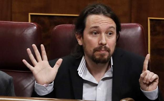 Los barones de Podemos presionan para perdonar «la traición» de Errejón