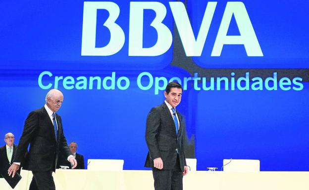 BBVA, condenado a romper con Francisco González para evitar dañar más su reputación