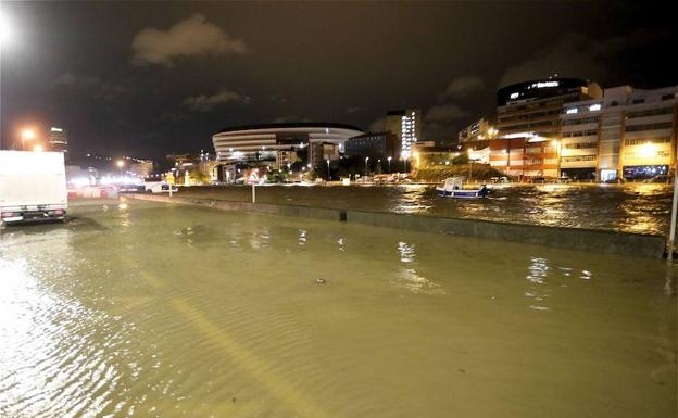 Bronca entre Abaunza y la oposición por las inundaciones en Zorrozaurre