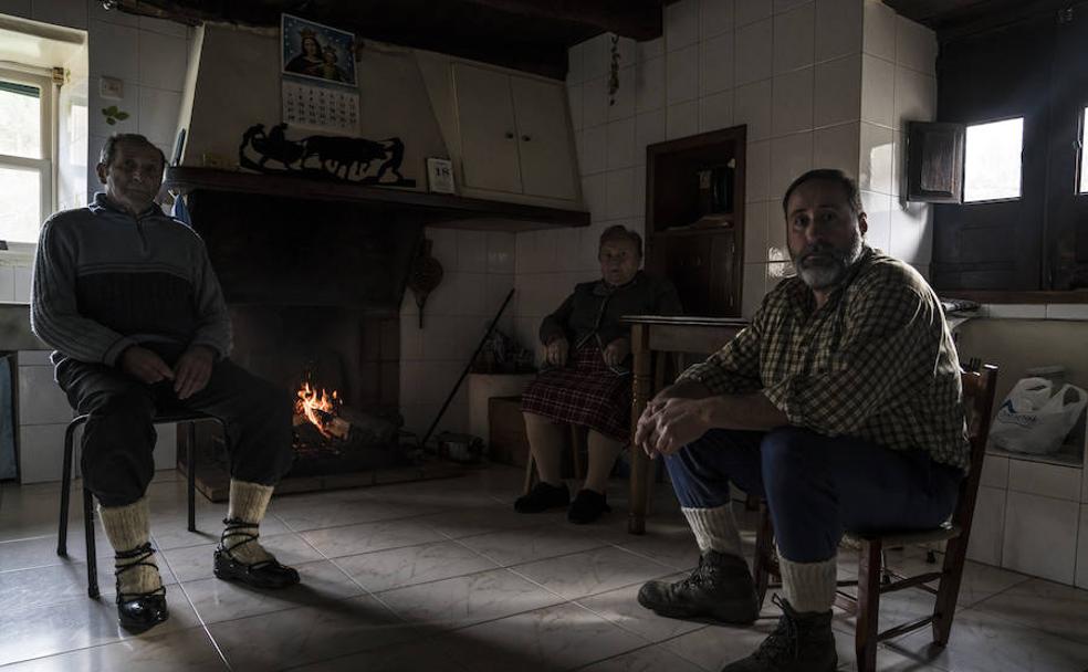 Caseríos de Bizkaia, un tesoro de caliza y roble