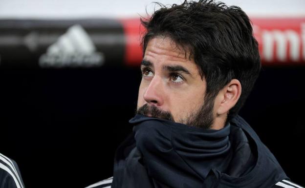 Isco lanza otro dardo a Solari a través de Twitter