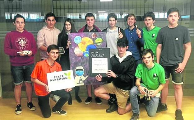 Kokotxas al pil-pil en el espacio exterior