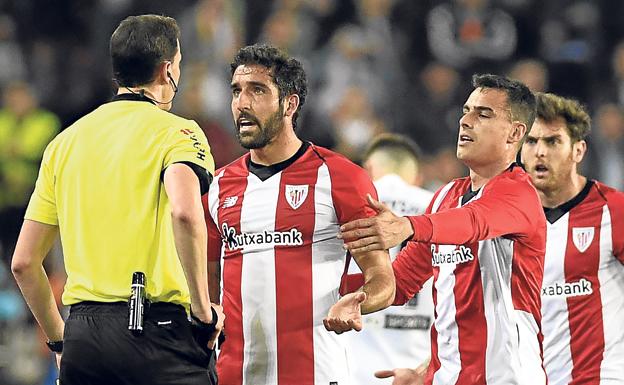 Medié Jiménez y el VAR castigan a Raúl García