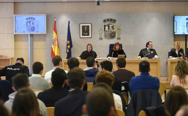 La Audiencia Nacional no ve terrorismo en la agresión de Alsasua pero mantiene las penas