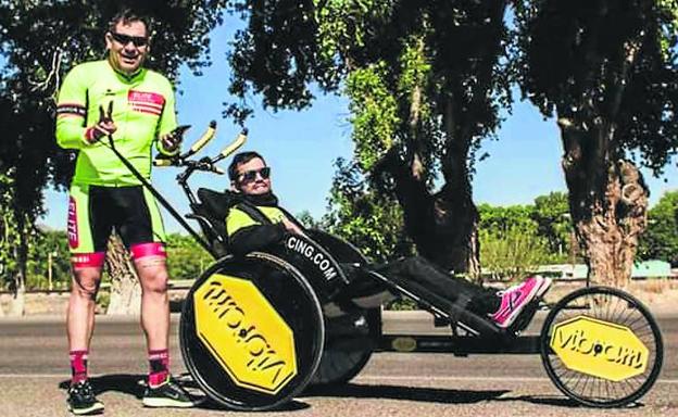 Un tetrapléjico hará un triple Ironman