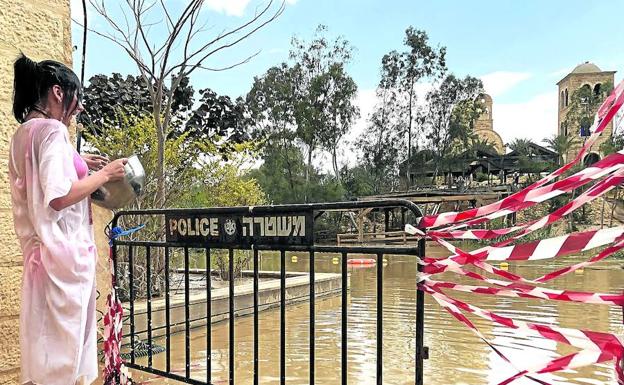 Las aguas en las que fue bautizado Jesús de Nazaret están contaminadas