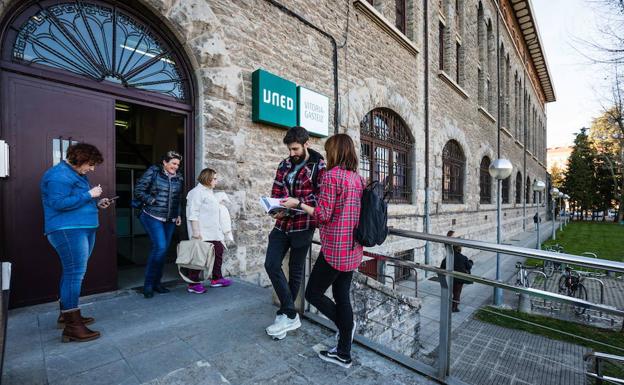 La UNED, en alerta ante el recorte de su presupuesto