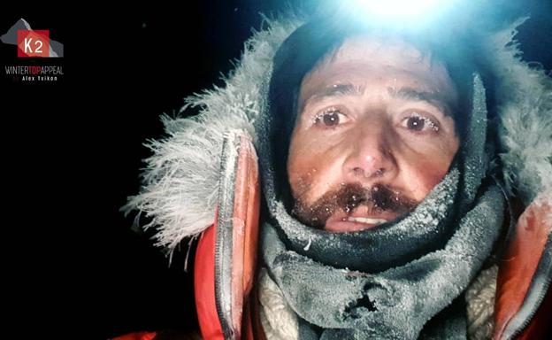 Txikon abandona el ascenso al K2