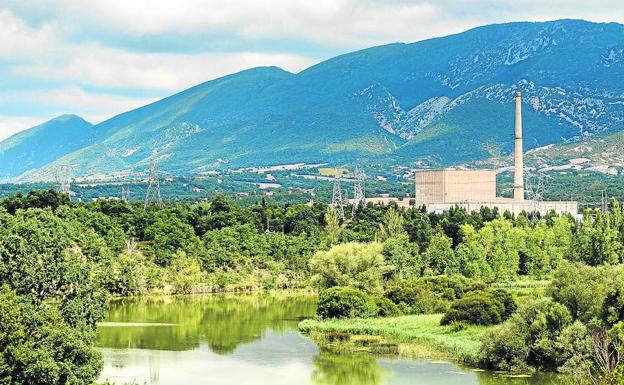 El desmantelamiento de Garoña se frena tras parar el Gobierno el proyecto del cementerio nuclear