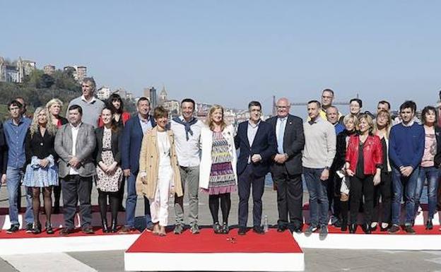 Laespada marca distancias con «el PNV de los grandes eventos que son pan y circo»